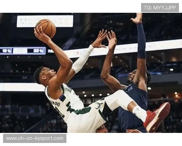 字母哥篮下统治,雄鹿轻取对手胜利